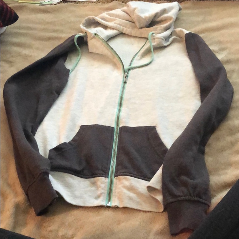 Zip up